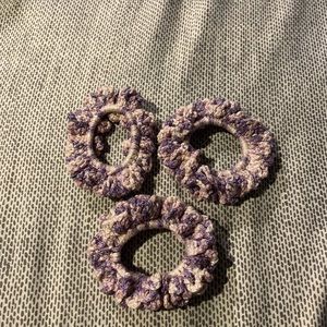 Knitted scrunchies